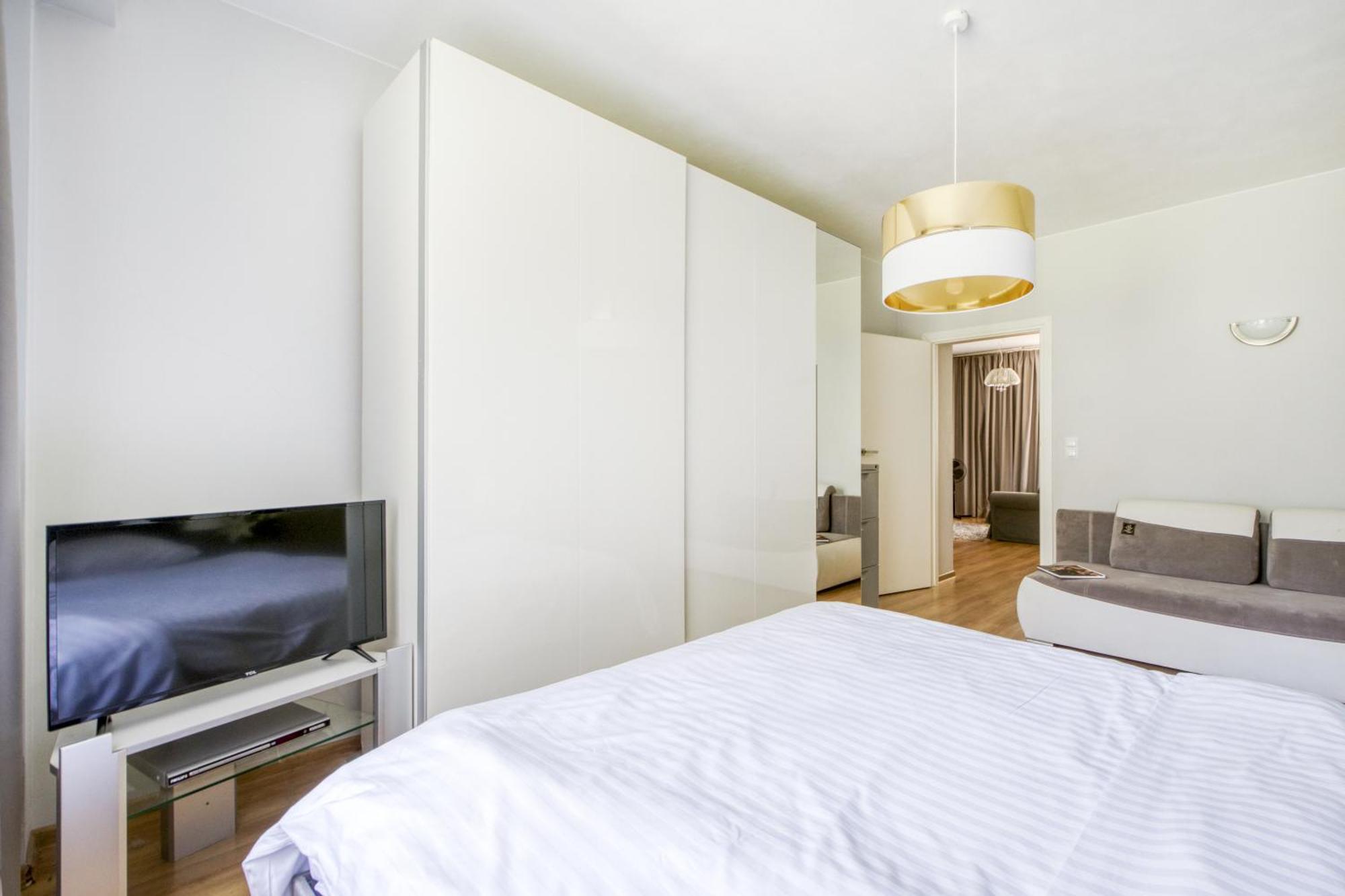 Nr 1 Europa22 Centrum Apartment Old Town Warsaw Stare Miasto Historyczna Kamienica Umiejscowiona W Zabytkowej Czesci Warszawy Obok Parku Multimedialnego I Barbakanu Parking 24H Sniadanie Opcjonaln Breakfast Optional Check In From 14 Pm Parter Ground Exterior foto